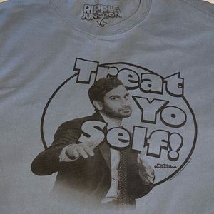 Treat Yo Self Parks & Rec Shirt